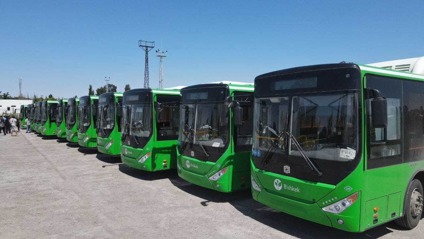 В Бишкек прибыли 25 новых автобусов из Китая — Today.kg