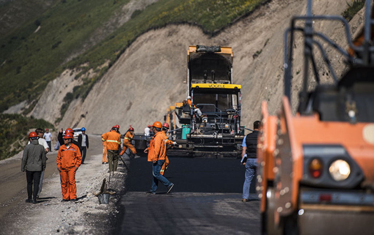 Сегодня из Китая прилетят 139 работников — продолжат строить дорогу  север — юг — Today.kg