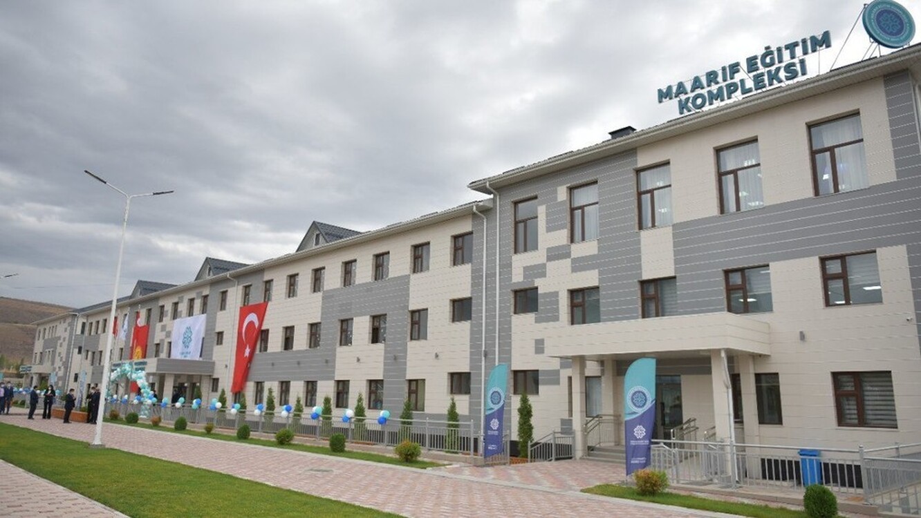 В Бишкеке прошло открытие школы «Маариф» — Today.kg
