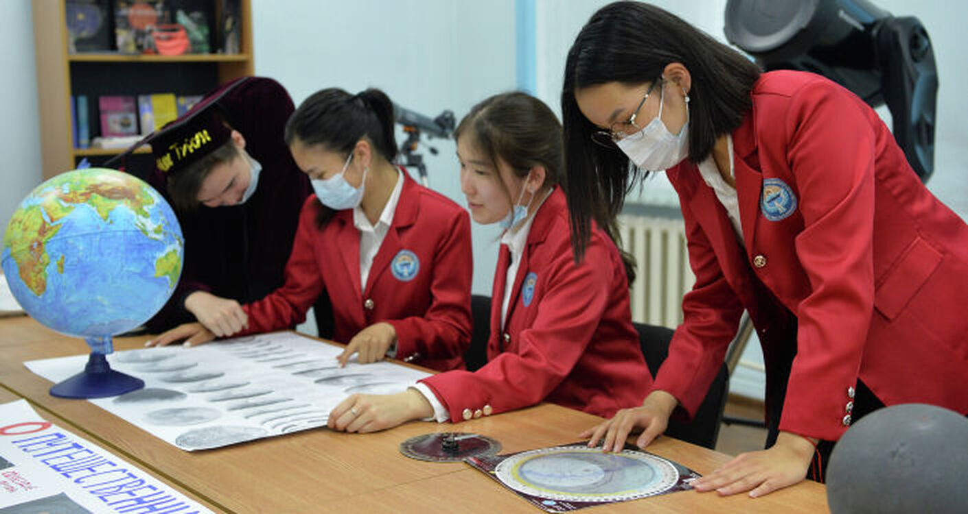 Ношение масок для школьников в Кыргызстане перестанет быть обязательным — Today.kg