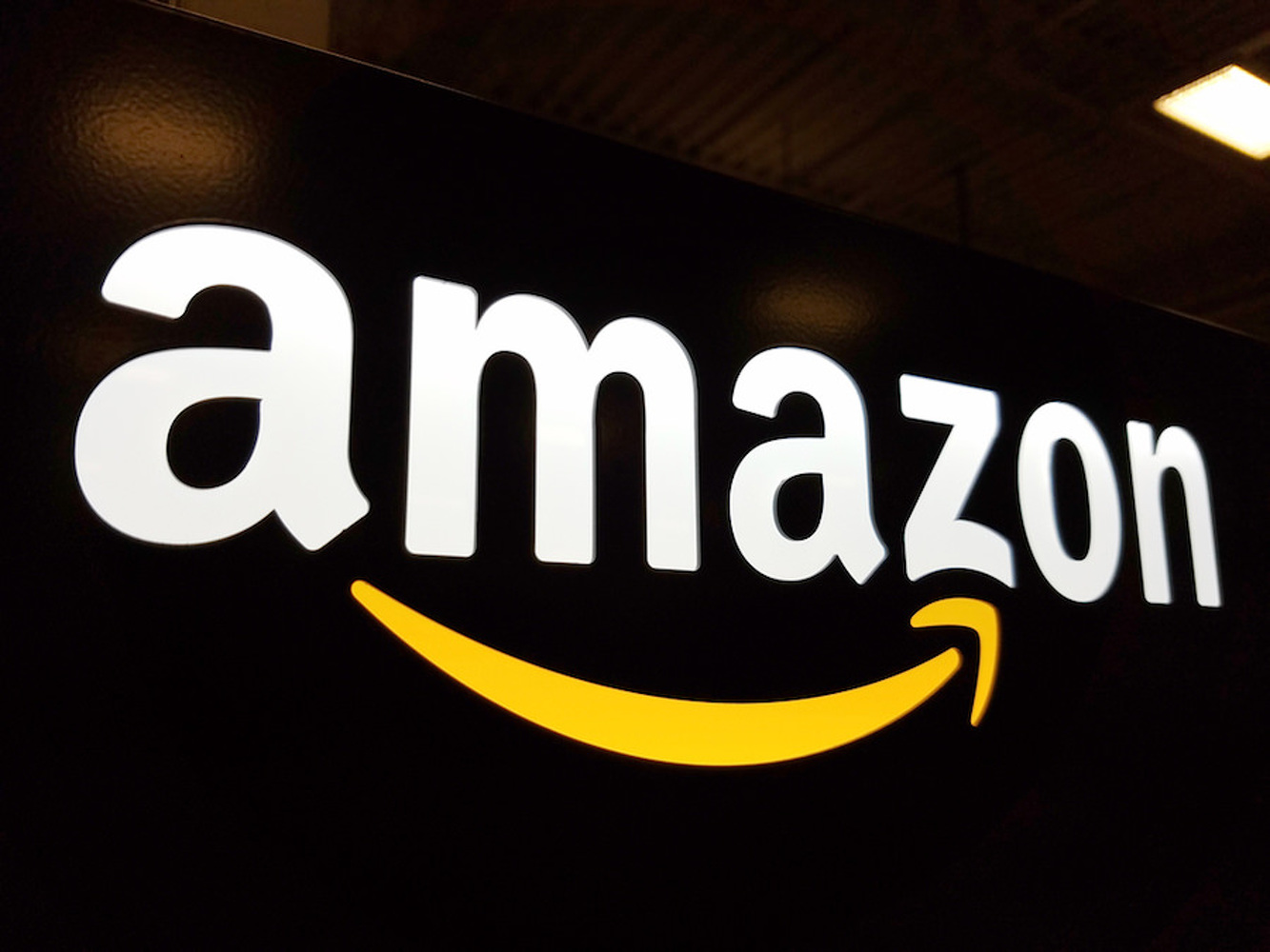 Amazon разрабатывает технологию оплаты с помощью ладони — Today.kg