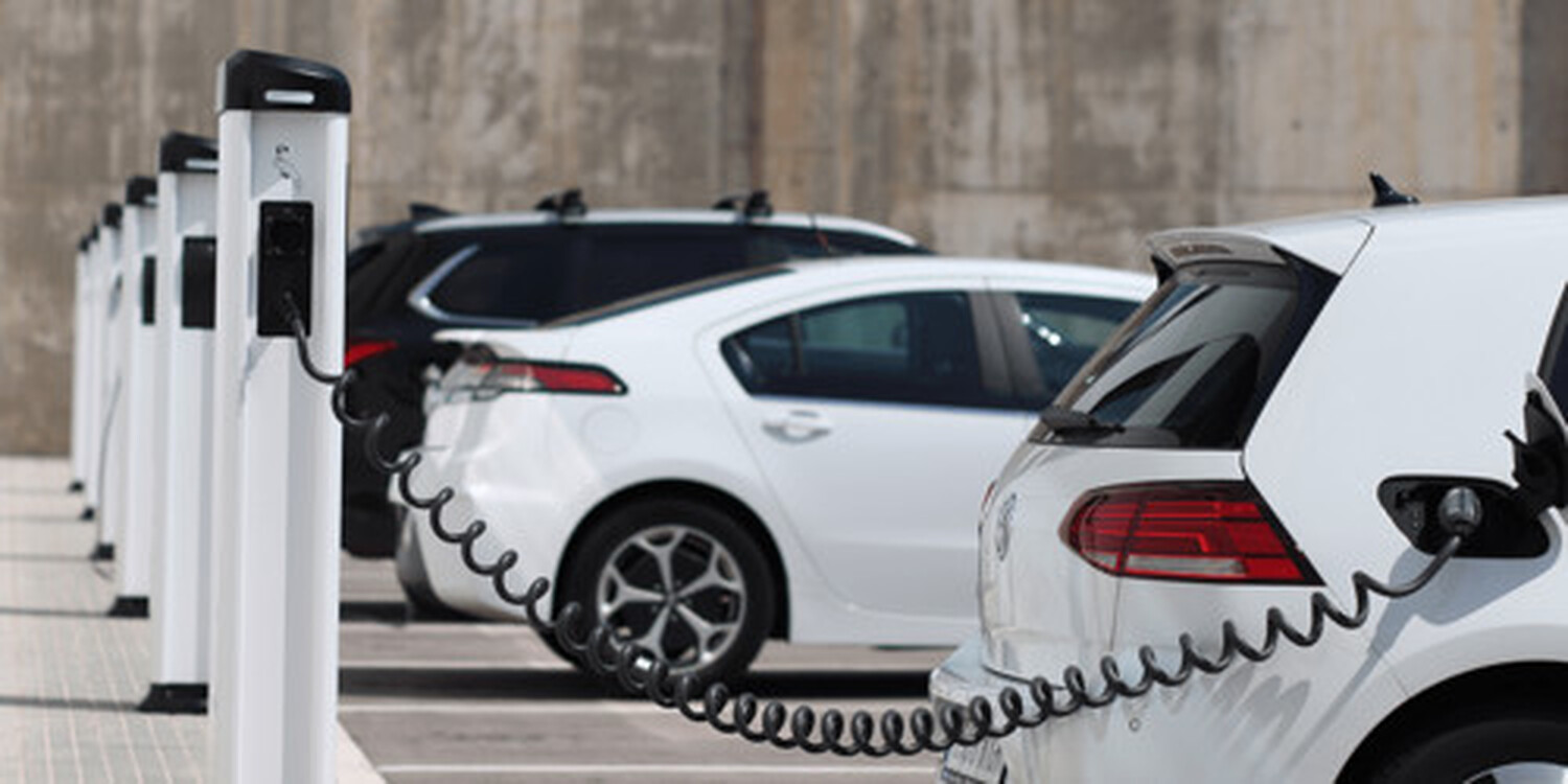 К концу 2021 года в эксплуатации будет 16 млн электромобилей, - EV-Volumes  — Today.kg