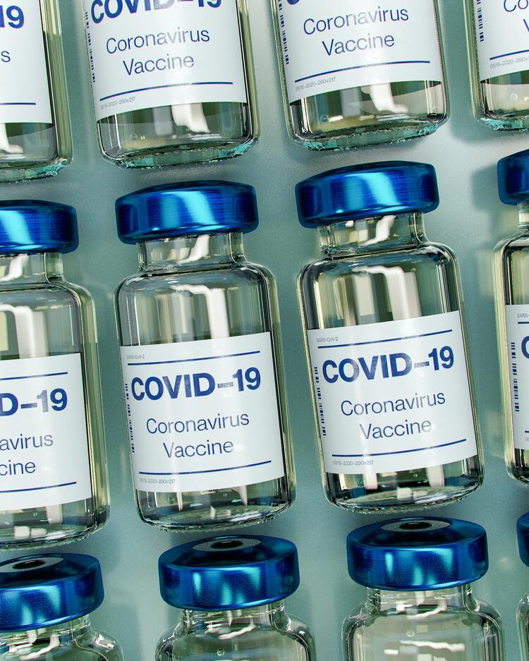 Минздрав КР рассказал кого вакцинируют от COVID-19 первыми — Today.kg