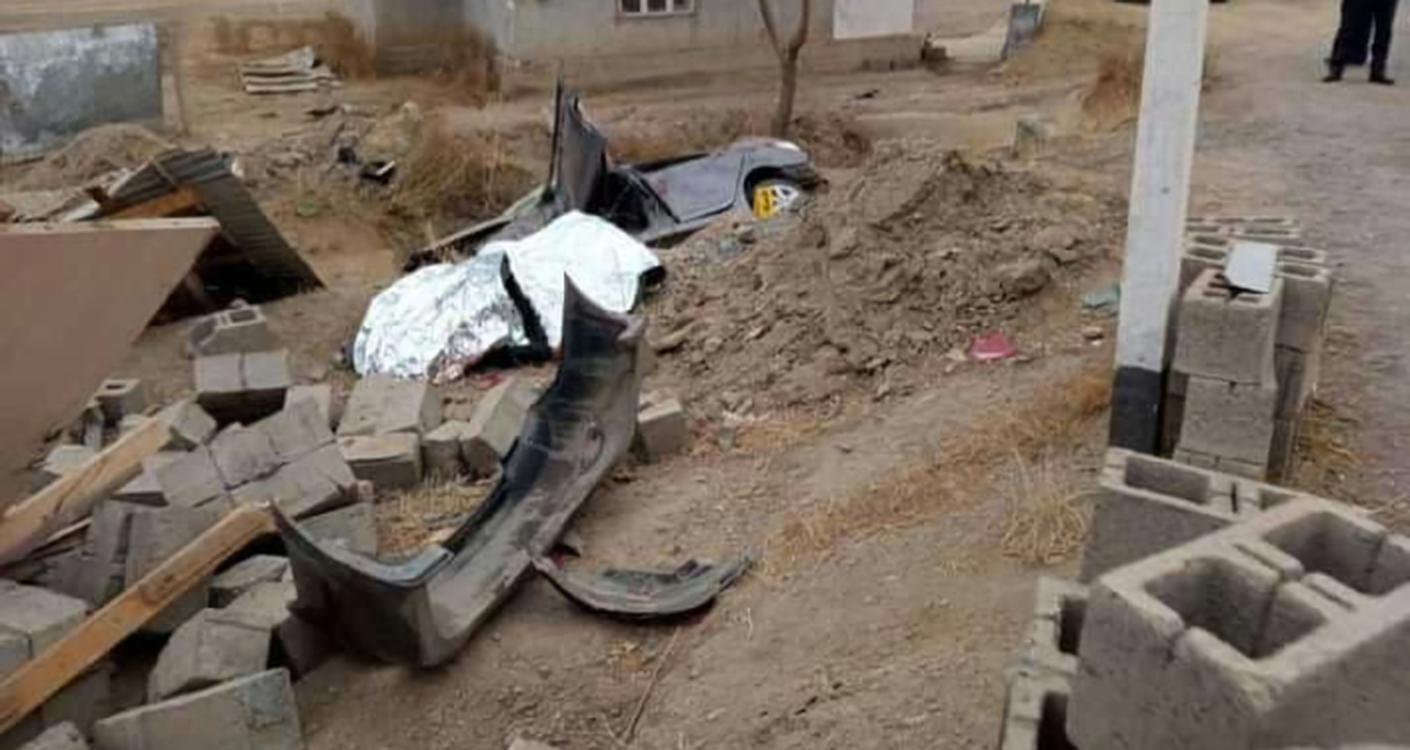 Машина упала в яму в Баткене, водитель погиб — фото. В авто нашли наркотики — Today.kg