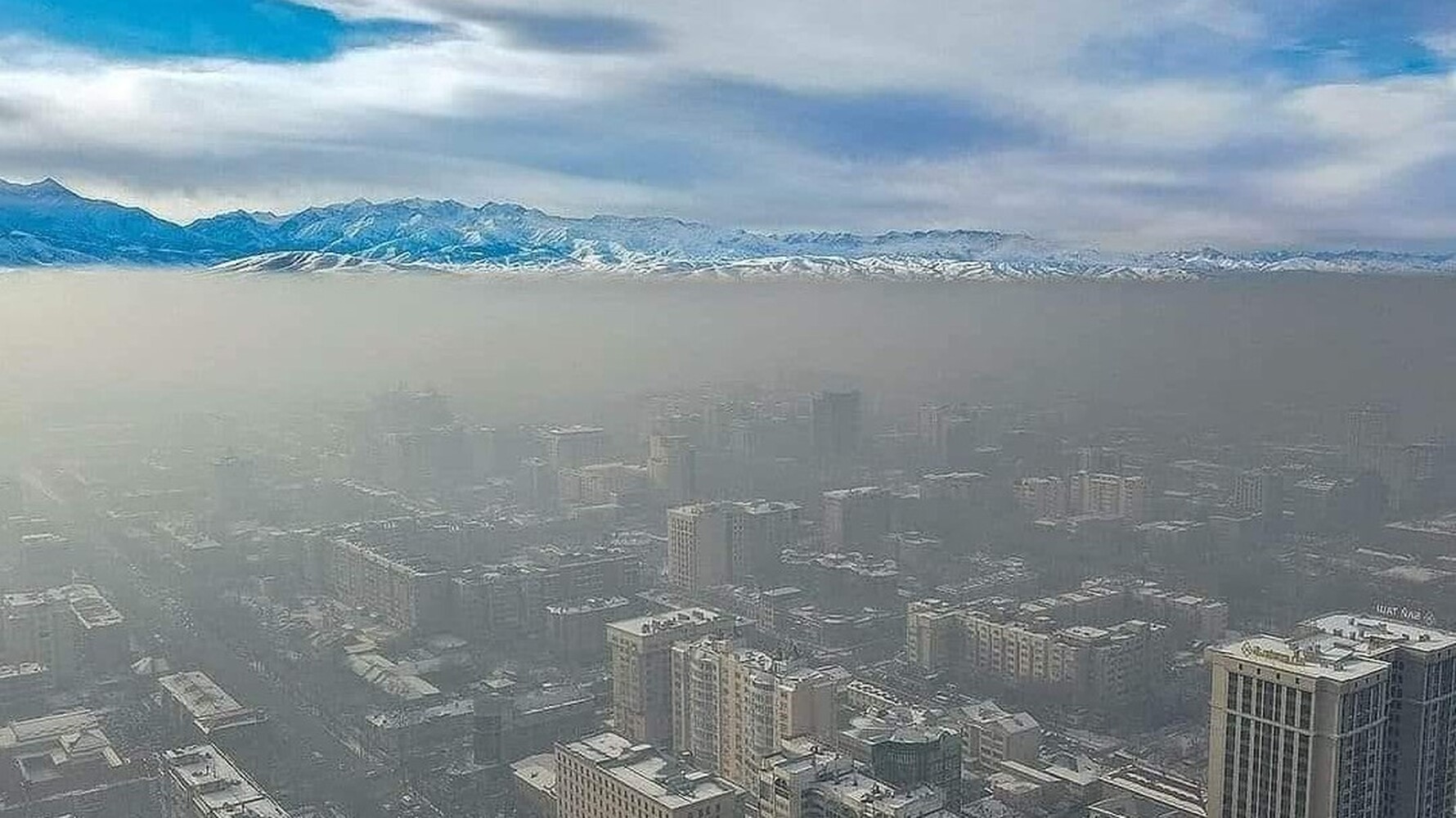 Ташкент загрязнение. Смог в Бишкеке. Смог в Бишкеке 2021. Бишкек смог фото. Бишкек грязный воздух.