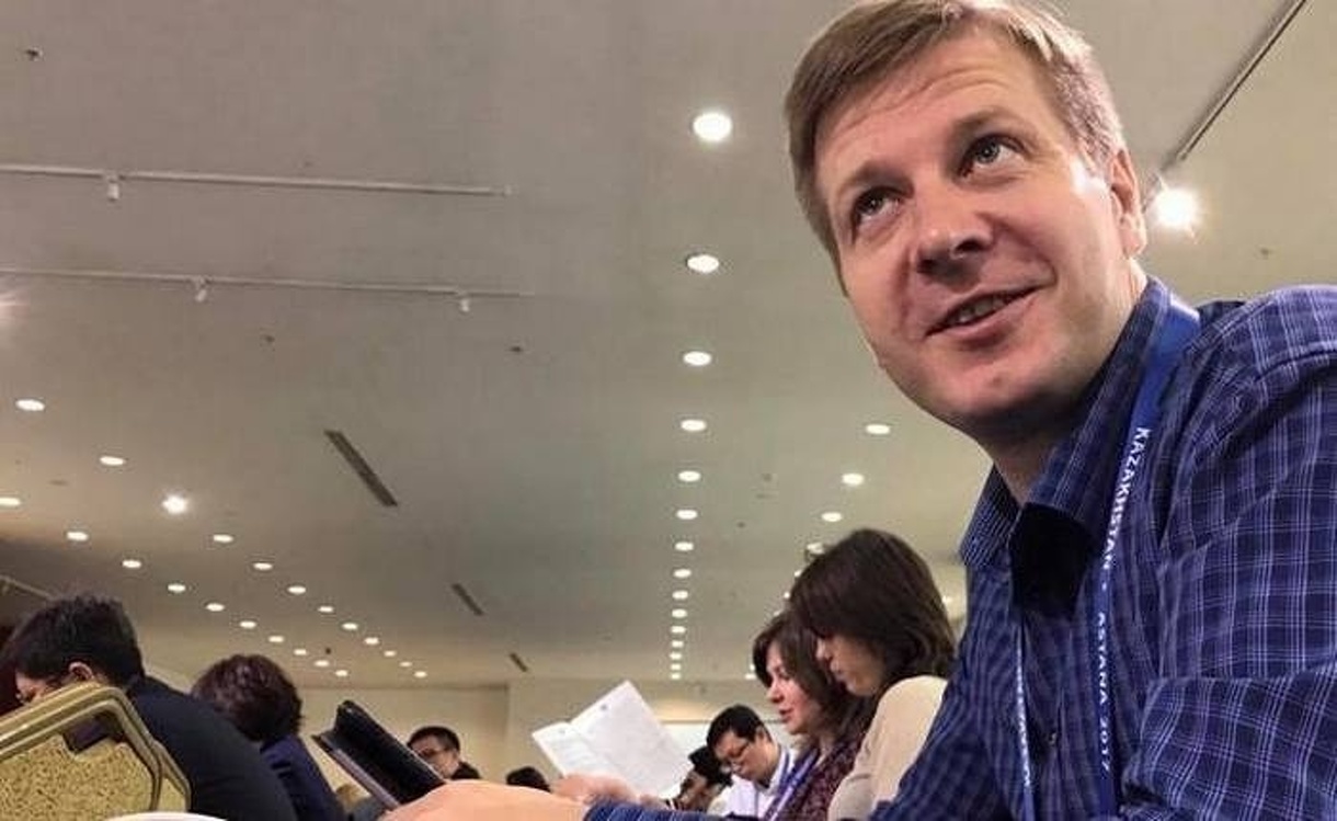 Российский журналист, раскритиковавший работу кыргызского протокола, извинился за свои высказывания — Today.kg