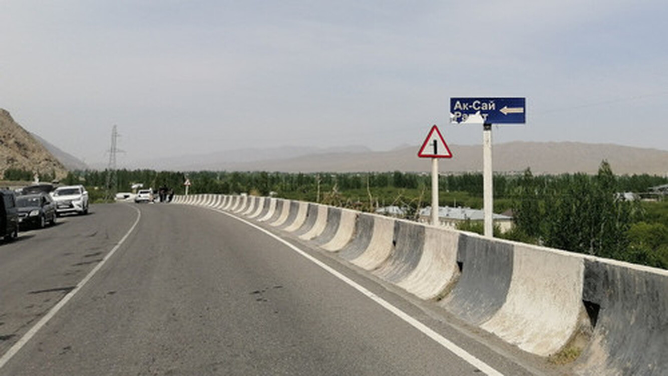 Погранслужба Кыргызстана рассказала подробности инцидента на границе у анклава Ворух — Today.kg