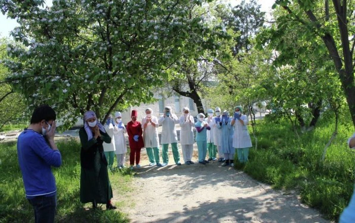 На 24 апреля в Кыргызстане от коронавируса вылечились 53 медработника — Today.kg