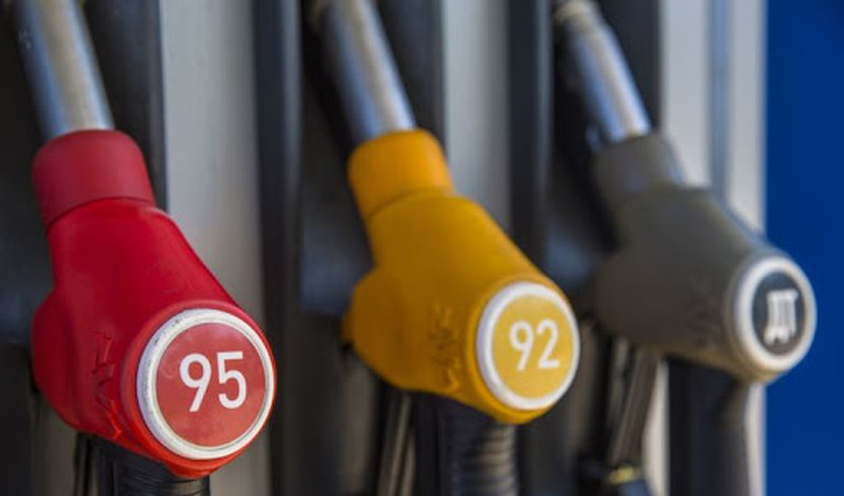 Сколько стоит литр бензина в Кыргызстане? — Today.kg