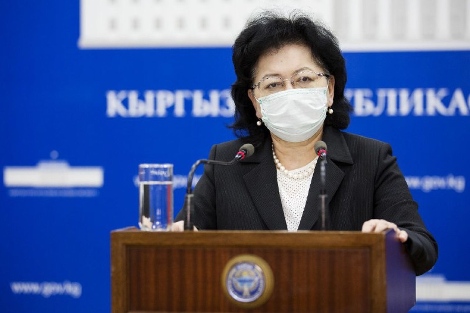 Министр Б.Жеенбаева рассказала об условиях кредитов, предоставленных МВФ, АБР и Всемирным банком — Today.kg