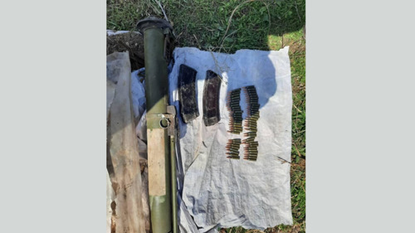ГКНБ и спецназ Альфа обнаружили гранатомет и боеприпасы АК-47. Они могли принадлежать криминалу — Today.kg