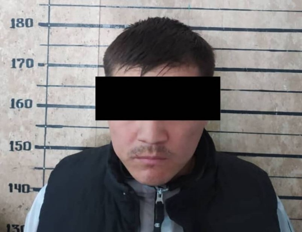 Забрали телефон и деньги. В Бишкеке задержаны подозреваемые в разбое — Today.kg