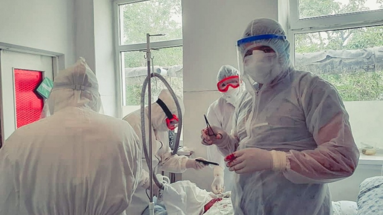Медики из Ошской области прибыли на помощь иссыккульцам — Today.kg