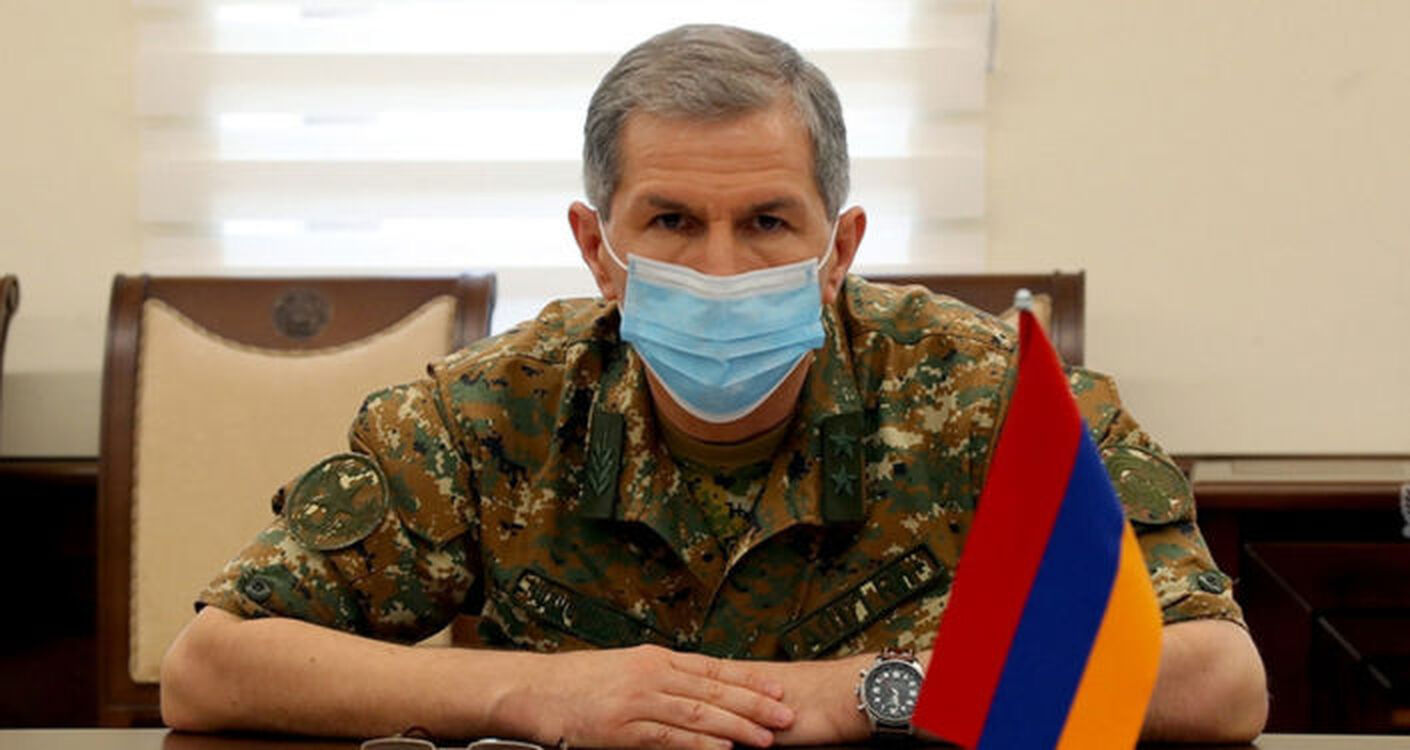 Премьер Армении уволил главу Генштаба. Военные требуют отставки Пашиняна — Today.kg