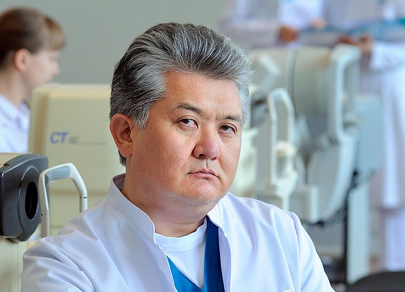 Минобразования подало в суд на микрохирурга Алмазбека Исманкулова — Today.kg