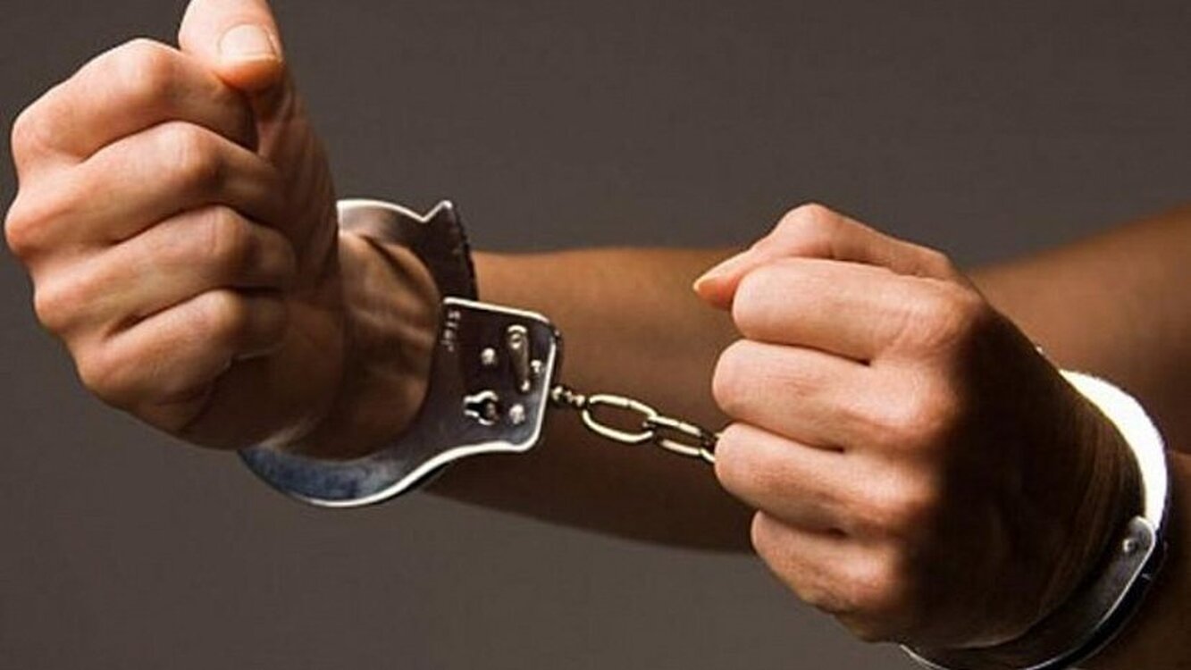 В Оше по подозрению в вымогательстве взятки задержан милиционер — Today.kg