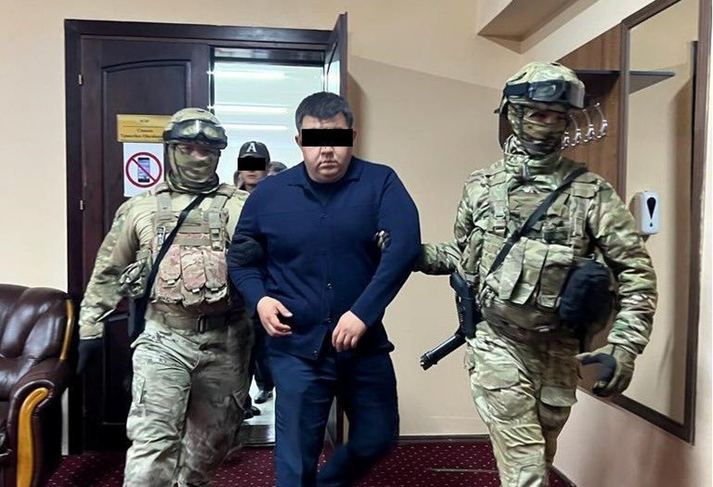 Задержание мэра Токмака. Урмат Самаев вину не признает — Today.kg