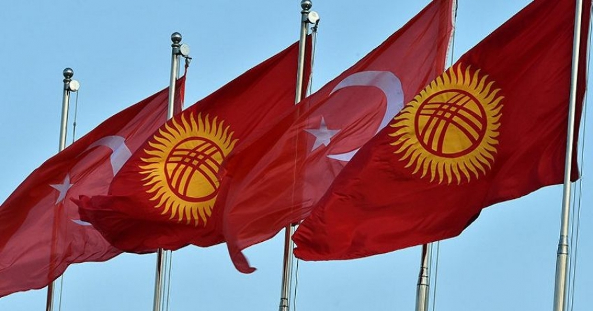 МИД Турции оценил как «справедливую» реакцию посла на приглашение на ифтар бывшего руководителя «Себата»    — Today.kg