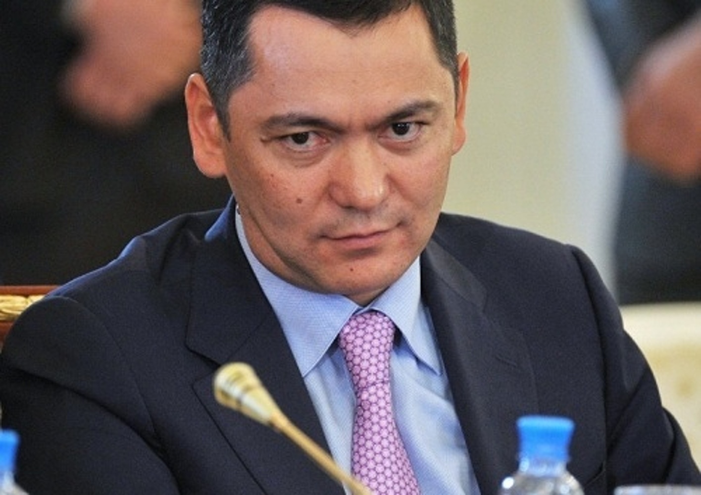 Омурбек Бабанов может уступить лидерство в партии «Республика — Ата Журт» — Today.kg