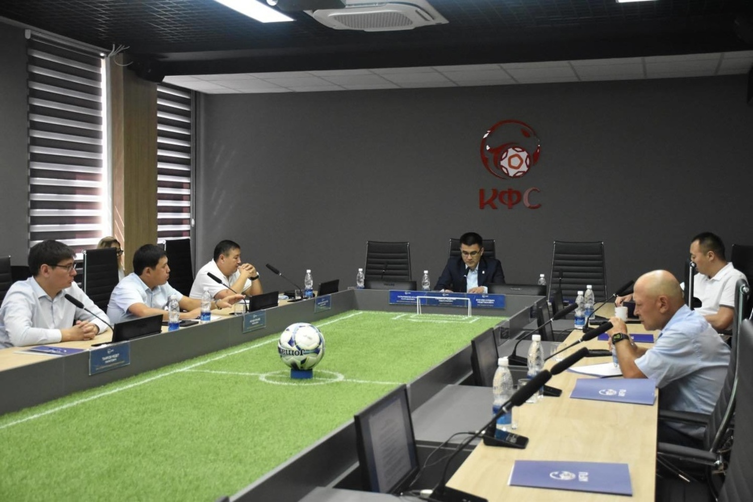 Назначены главные тренеры юношеских сборных Кыргызстана по футболу — Today.kg