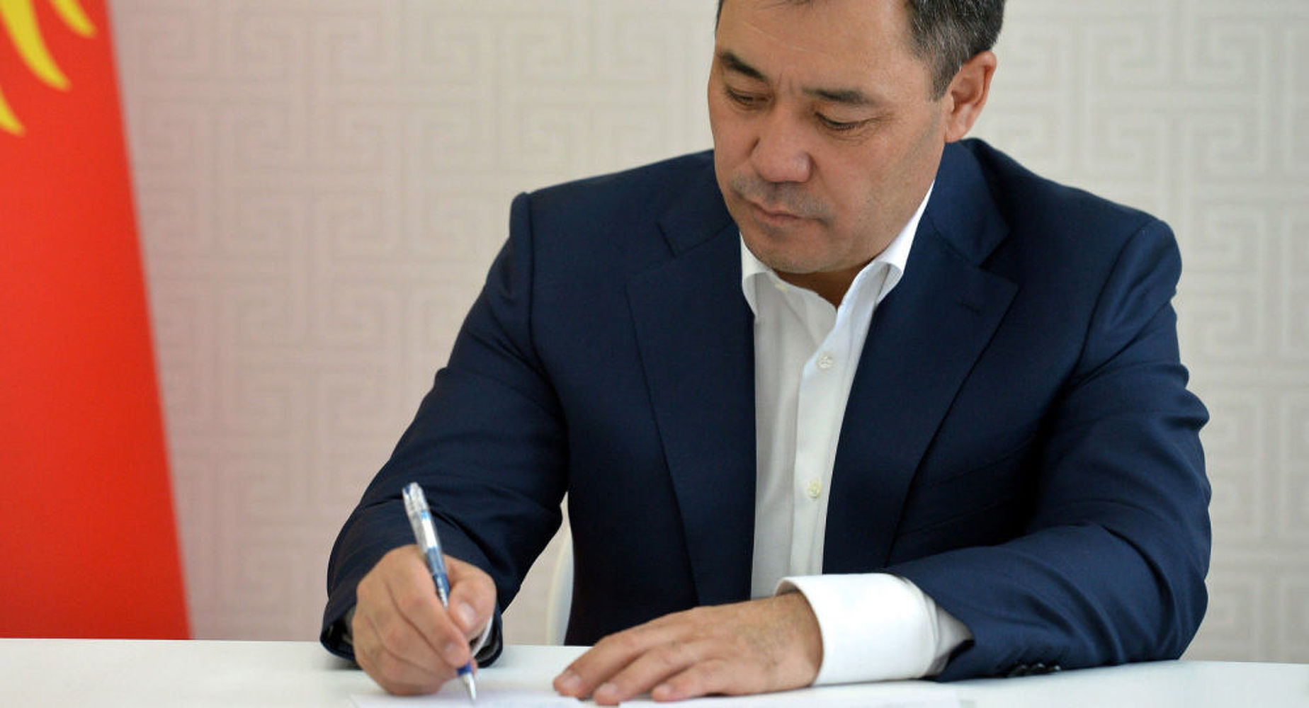 В Кыргызстане изменили конституционный закон о выборах — Today.kg