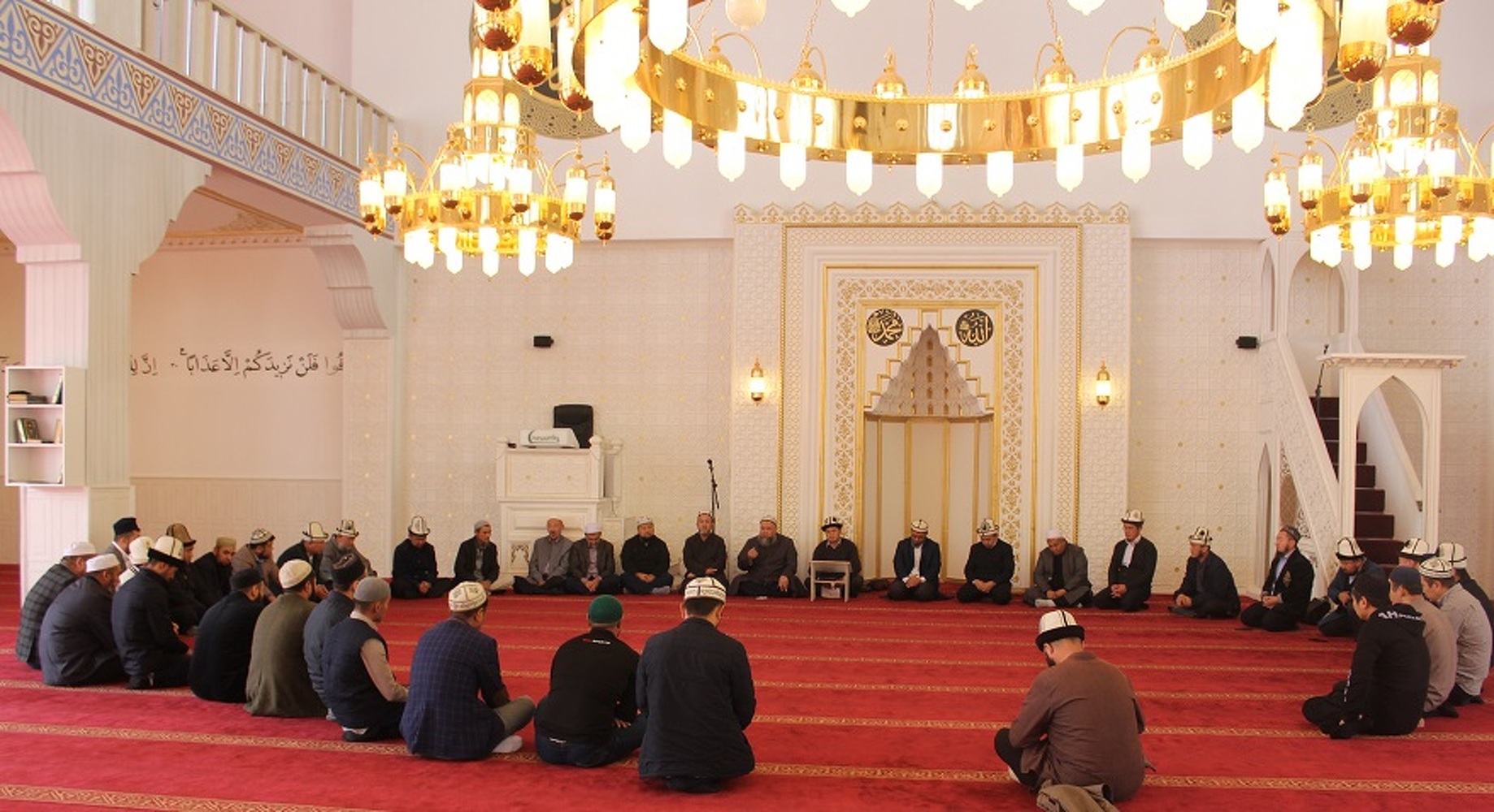 В атамбаевской мечети в Бишкеке прошло собрание имамов — Today.kg