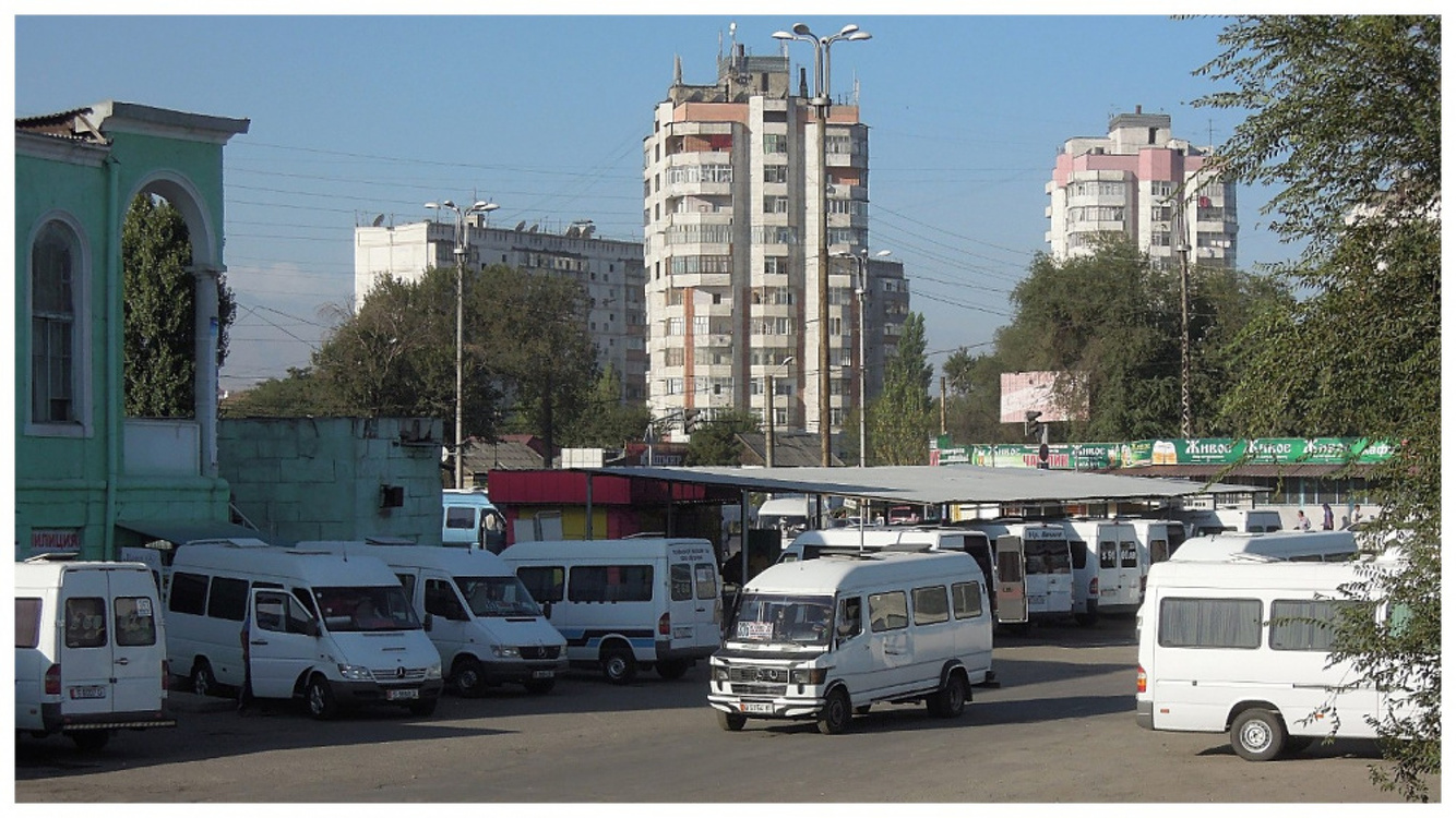 Водители междугородних маршруток в Кыргызстане просят разрешение на работу — Today.kg