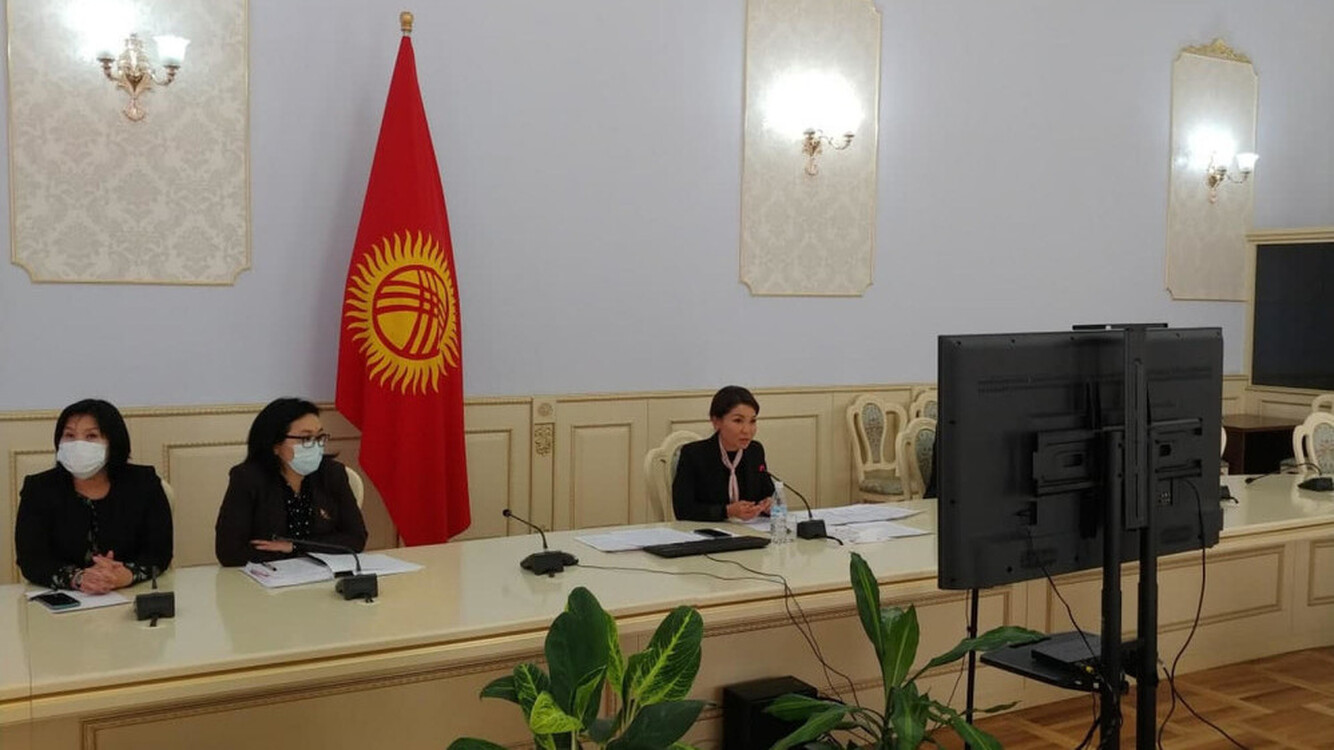 Вице-премьер приняла участие во встрече женщин-лидеров стран Центральной Азии — Today.kg