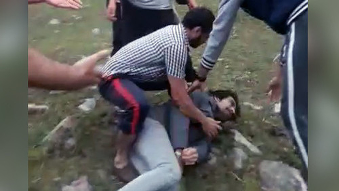 Задержаны мужчины, которые избили студентов из Пакистана — Today.kg