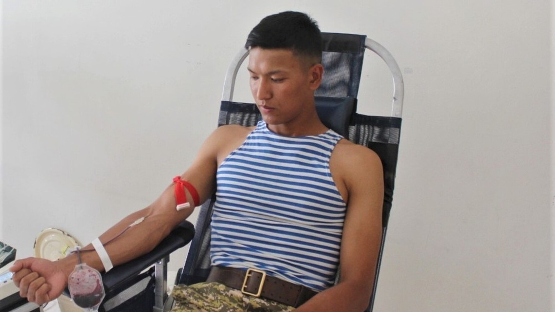 Более 70 военнослужащих Нацгвардии сдали кровь в качестве донора — Today.kg