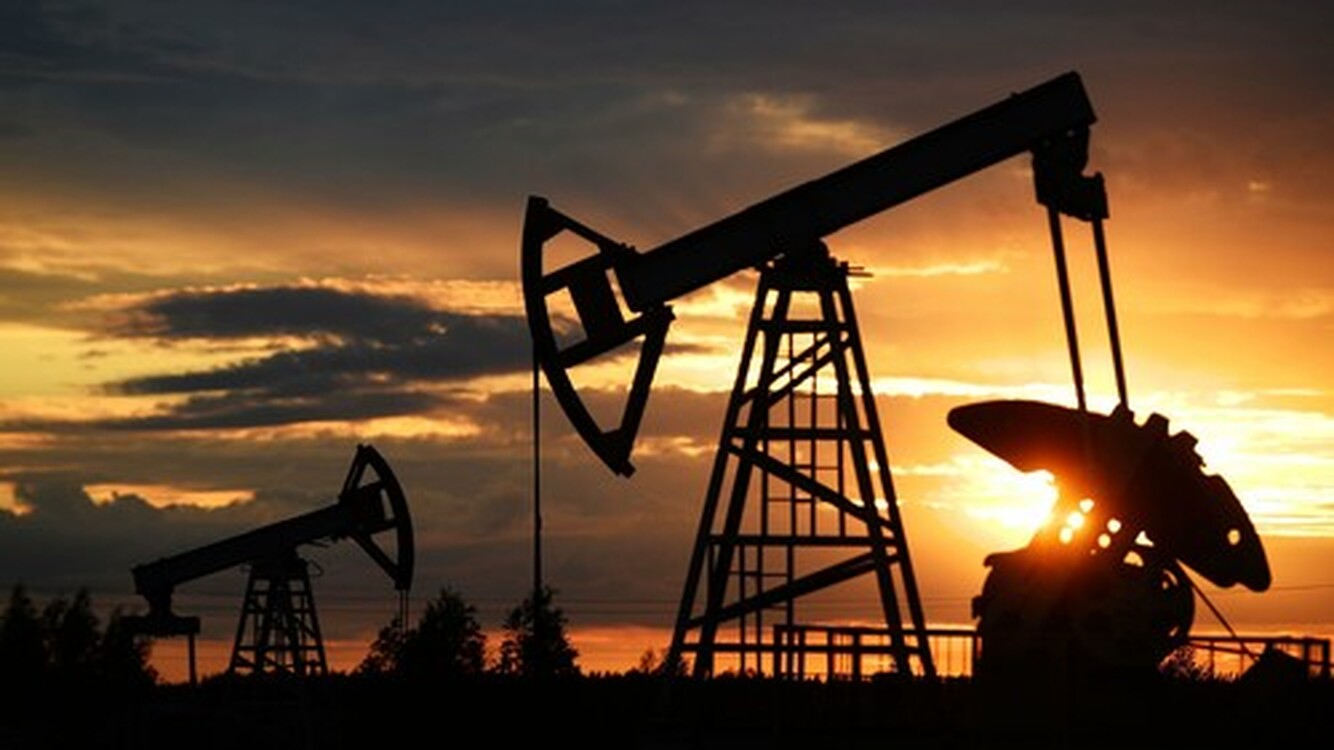 FT: Саудовская Аравия нарастит добычу нефти, если Россия сократит производство  — Today.kg