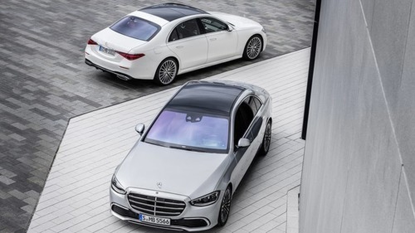 Mercedes-Benz представил новое инновационное поколение S-Class. Видео, фото — Today.kg