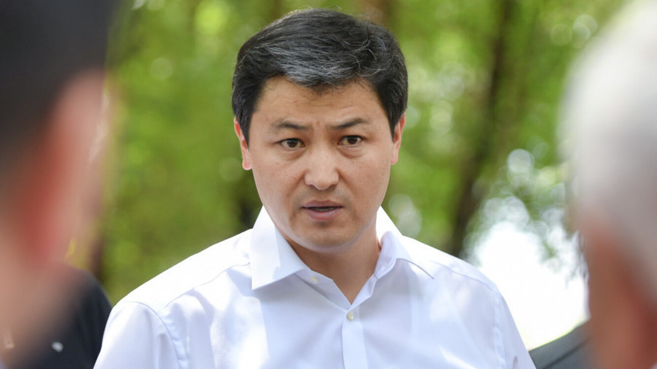 На критику депутата глава кабмина Улукбек Марипов заявил, что готов уйти — Today.kg