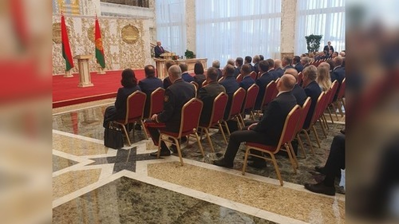 Лукашенко заявил, что цветная революция в Беларуси провалилась — Today.kg