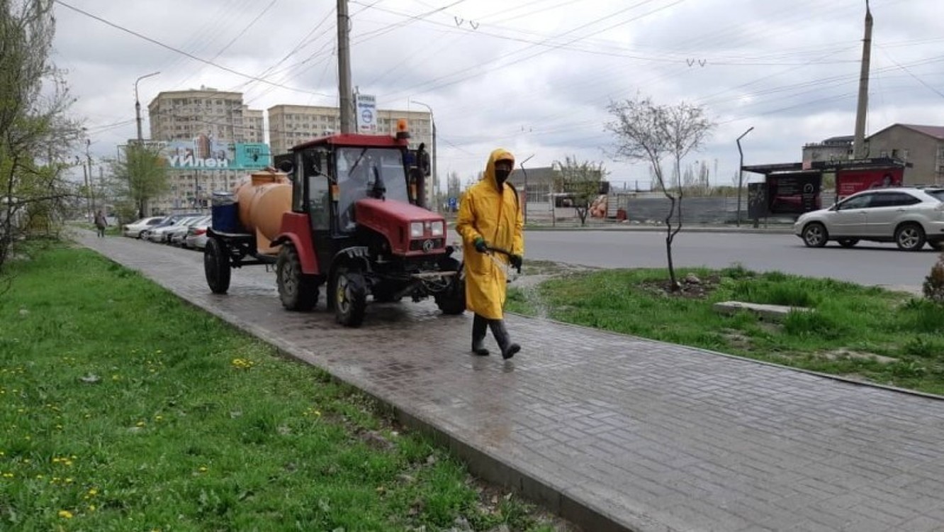 На 14 апреля в Бишкеке продезинфицировали 179 улиц и 127 объектов — Today.kg