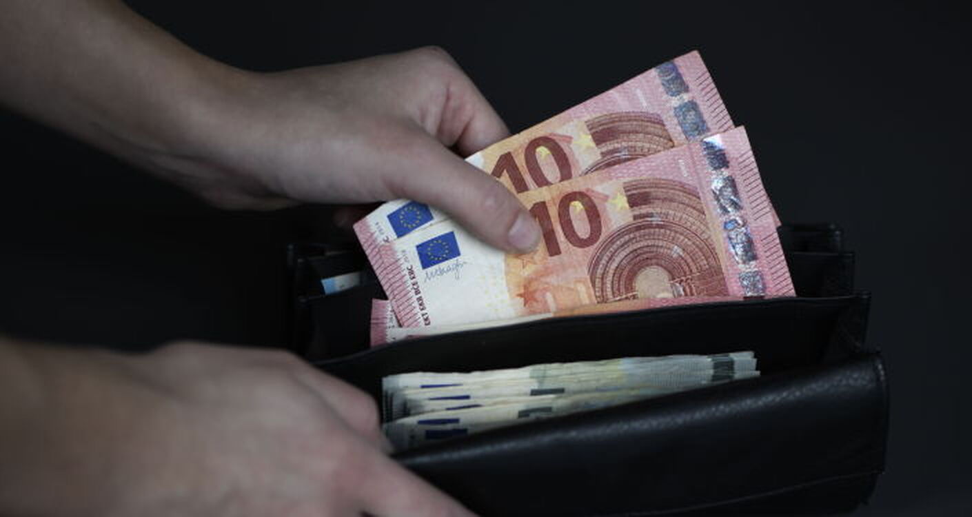 Евро по 103 сома — как это отразится на кыргызстанцах, рассказал Нацбанк — Today.kg