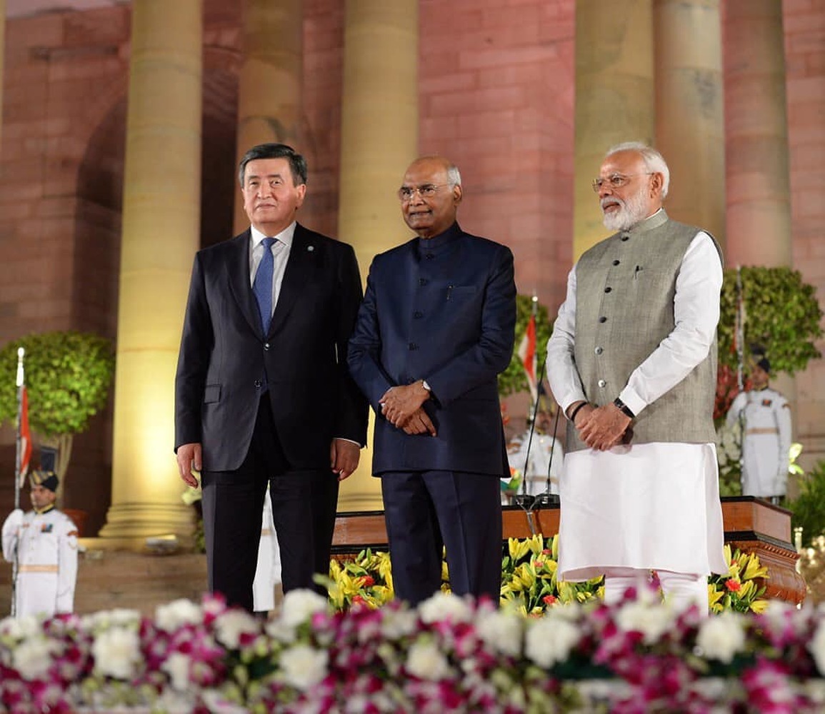 Фото — Президент Сооронбай Жээнбеков принял участие в церемонии инаугурации премьер-министра Индии Нарендры Моди — Today.kg