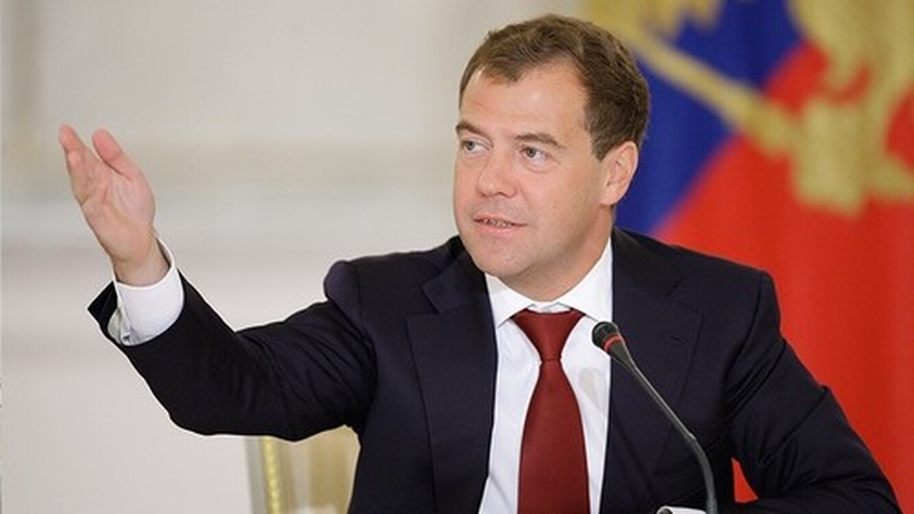 Дмитрий Медведев высказался о Навальном — Today.kg