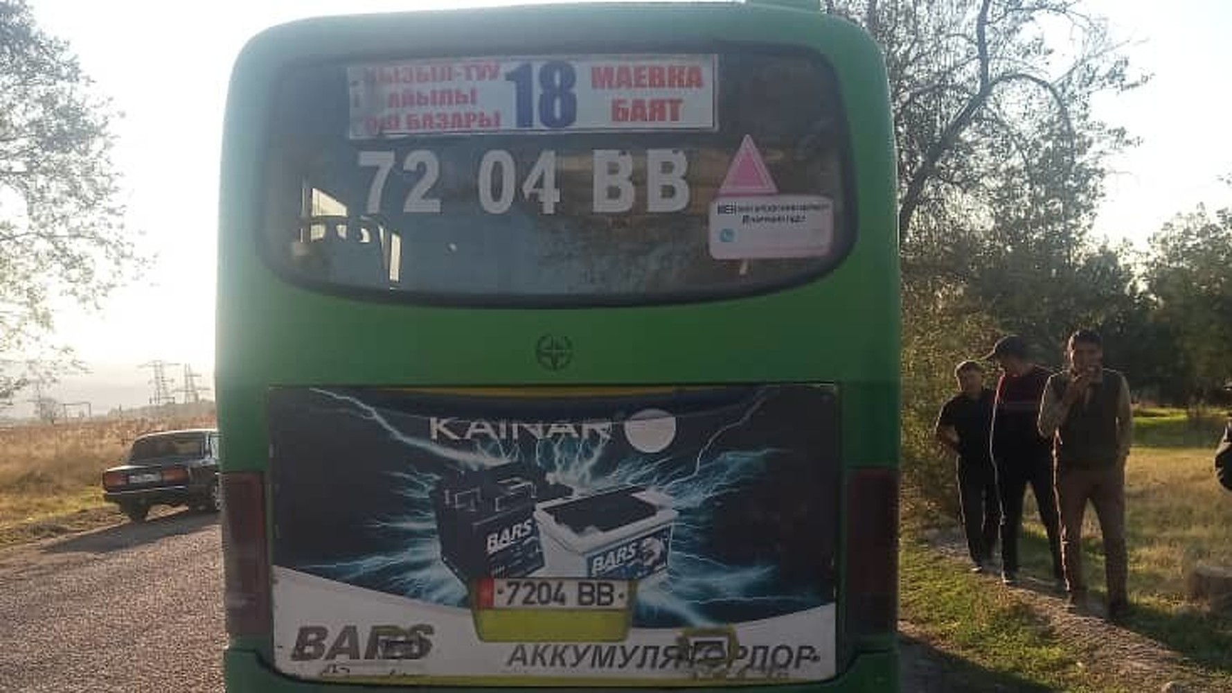Задержан водитель автобуса, который протащил школьника по дороге — Today.kg