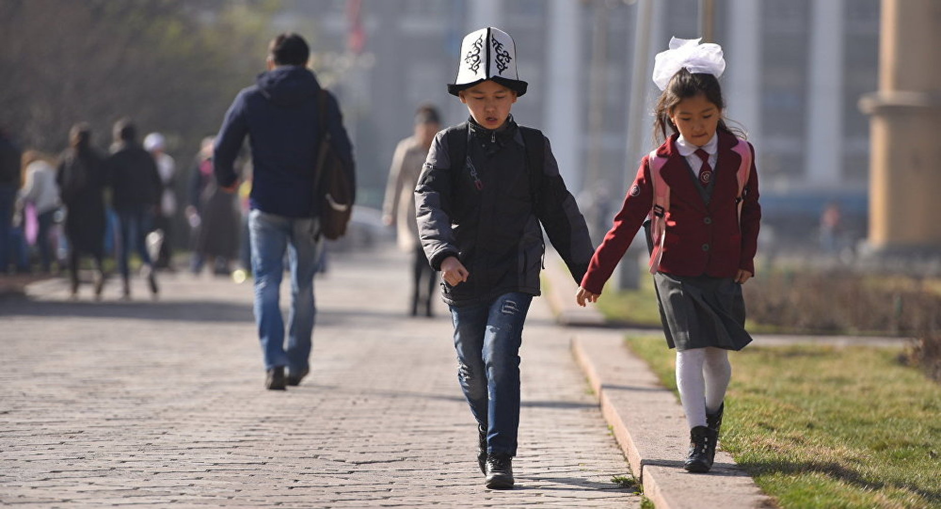 В Кыргызстане не будут отменять занятия в школах и вузах из-за угрозы коронавируса — Today.kg