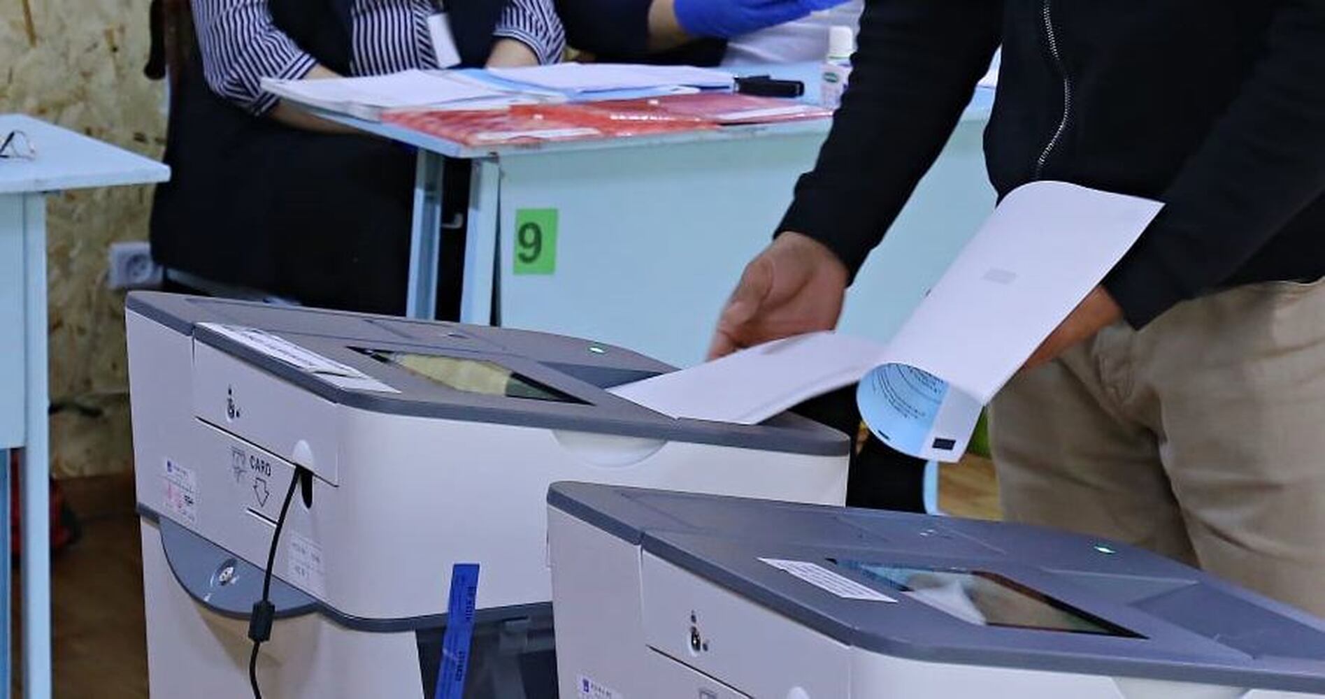 Повторные выборы по Ленинскому округу. Заявления в ЦИК подали 7 кандидатов — Today.kg