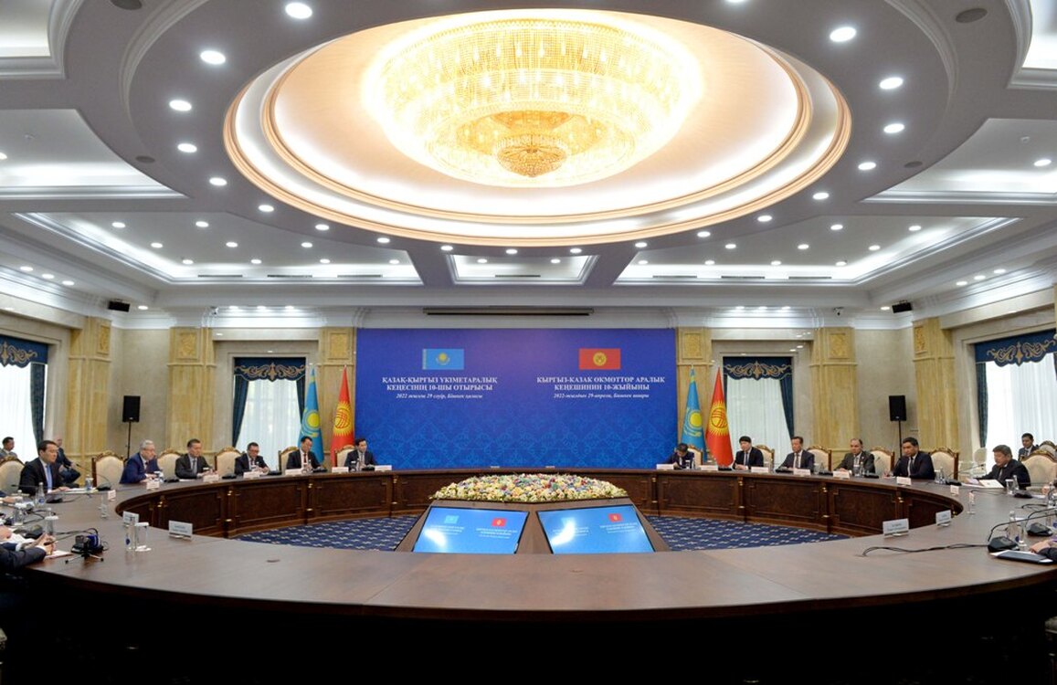 В Бишкеке состоялось 10-е заседание кыргызско-казахстанского Межправсовета — Today.kg