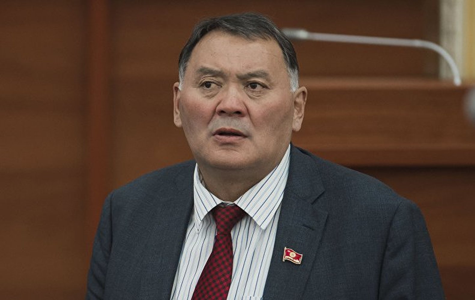 В честь проводов Илима Карыпбекова в ОТРК устроили той, заявил депутат — Today.kg