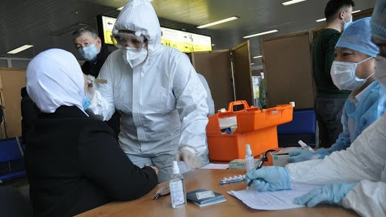 Врачи, которые борются с коронавирусом, получат по 46 тыс. сомов — Today.kg