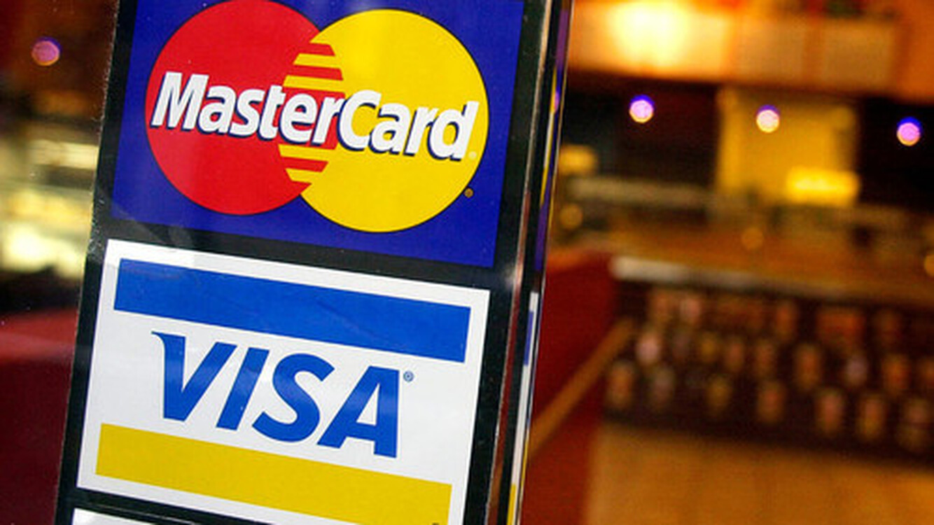 Visa и MasterCard объявили, что уходят с российского рынка? Что будет с их картами? Отвечает Центробанк — Today.kg