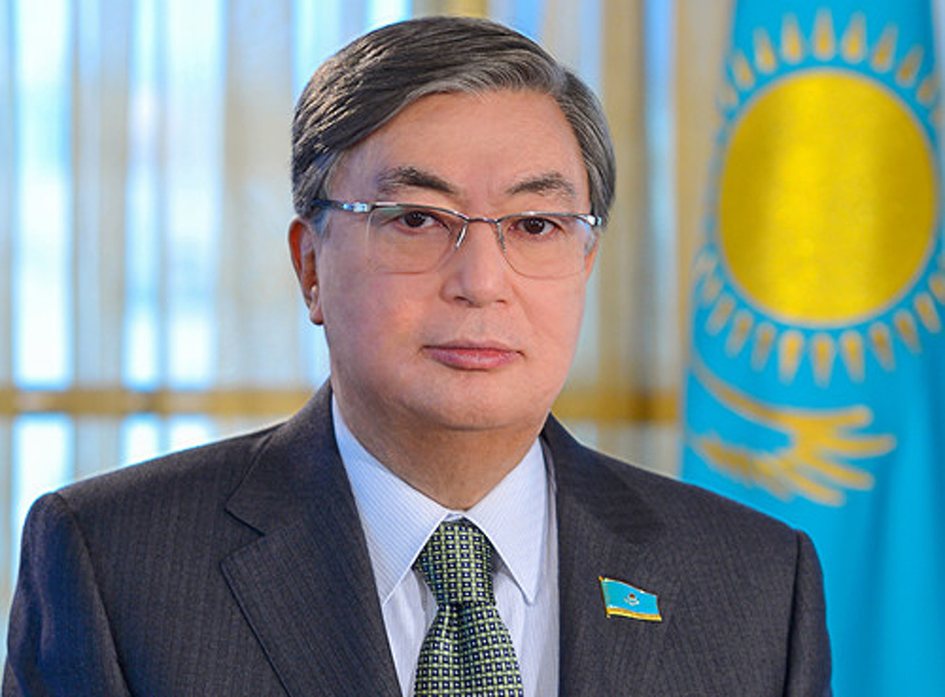 В Центральной Азии только Кыргызстан настаивает на кириллице, - Токаев — Today.kg