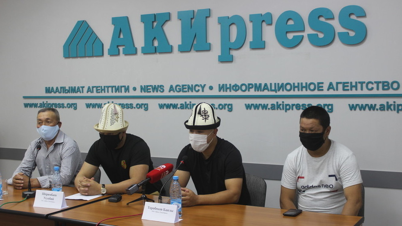 Группа участников апрельской революции: Мы возмущены заявлением Бакиева о прощении народа Кыргызстана — Today.kg