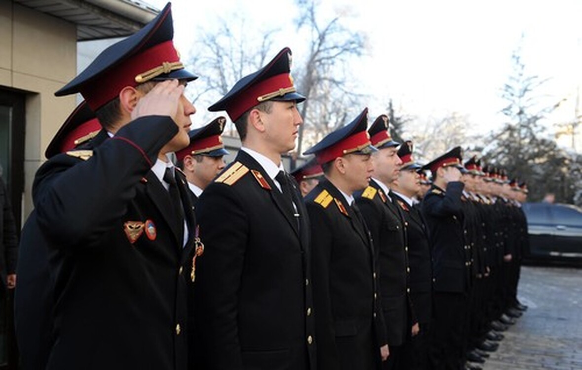 Премьер У.Марипов объявил благодарность ряду сотрудников ГСБЭП (список) — Today.kg