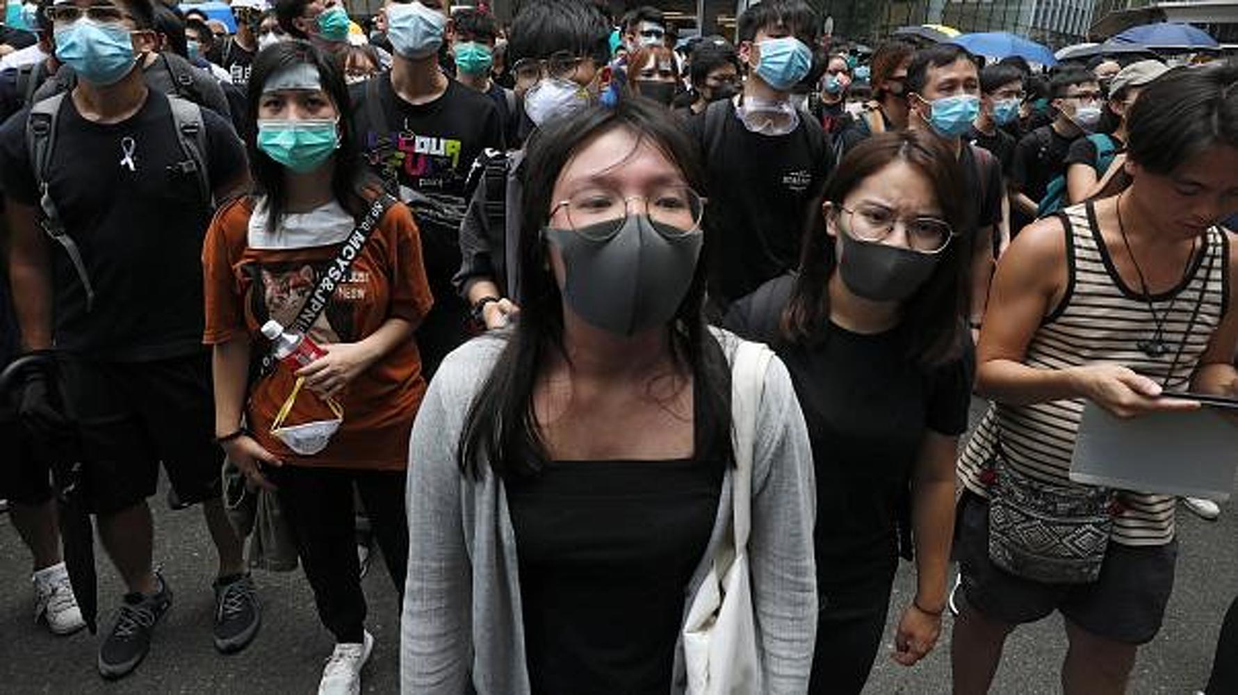 Меня не напрягает: на войне как на войне. Русскоязычные студенты Гонконга о протестах — Today.kg
