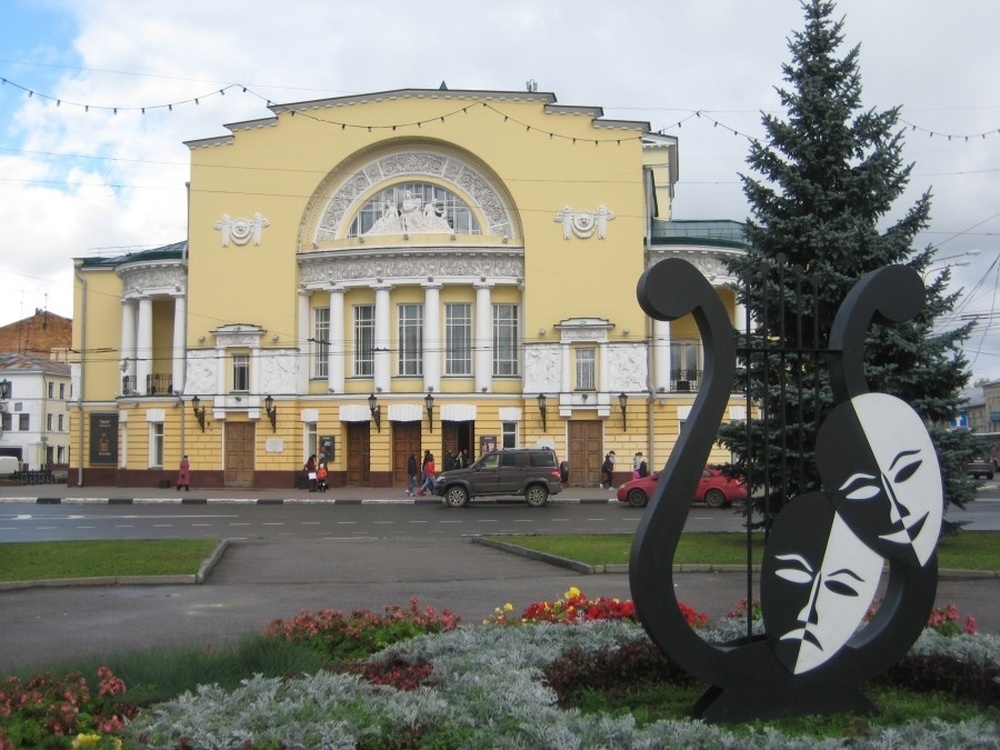 Российские театры возобновят гастроли в Кыргызстан — Today.kg